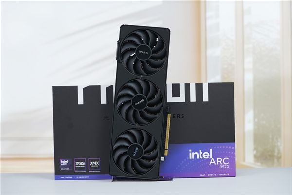 最强锐炫B570!蓝戟锐炫B570 Photon 10GB显卡图赏