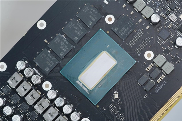 最强锐炫B570!蓝戟锐炫B570 Photon 10GB显卡图赏