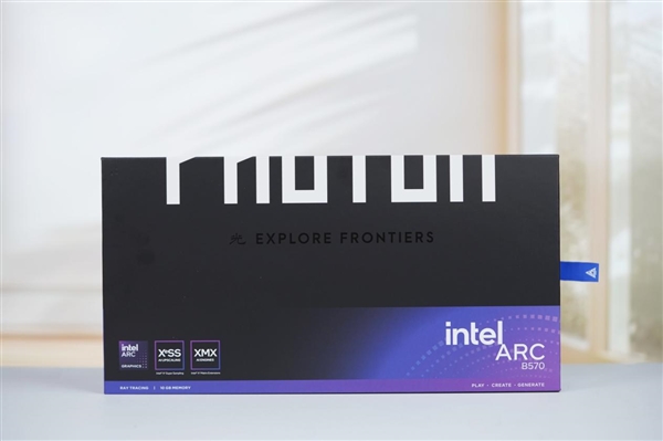 最强锐炫B570!蓝戟锐炫B570 Photon 10GB显卡图赏