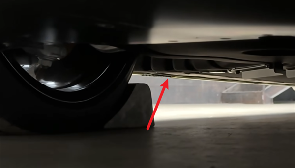 看完小米SU7 Ultra的实车:我觉得卖80万真不算贵