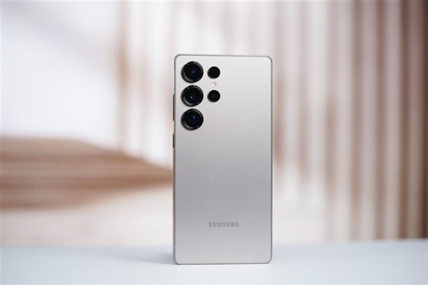 接入中国天通卫星!三星Galaxy S25 Ultra国行版支持卫星通话