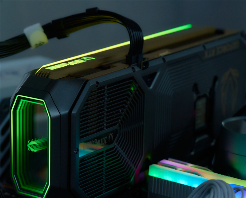 最高频率近3.3GHz!索泰RTX 5080 AMP EXTREME INFINITY评测:超频后与RTX 4090相去不远