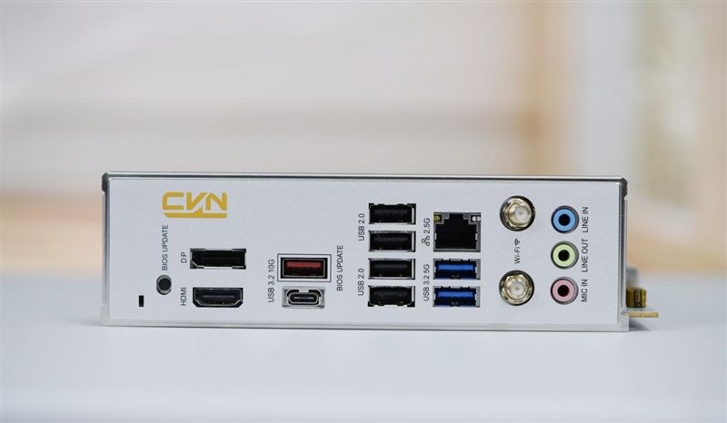 高颜值的ITX小板 媲美一线！七彩虹CVN B850I GAMING FROZEN V14登陆舰评测
