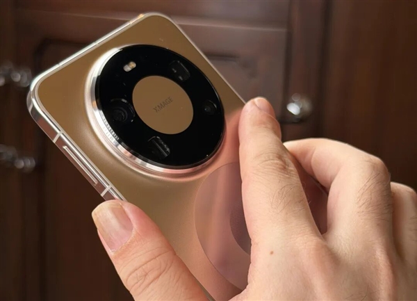 降价还堆料 今天的华为让我陌生