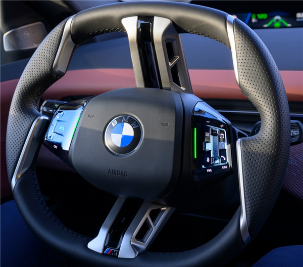 去欧洲试了宝马iX3 真给我开爽了！