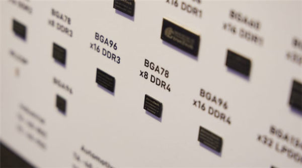 DDR4价格持续暴涨！三星暂缓停产计划 与客户锁定长单
