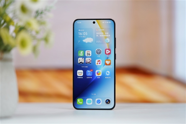 全球首发10000mAh电池！荣耀WIN图赏