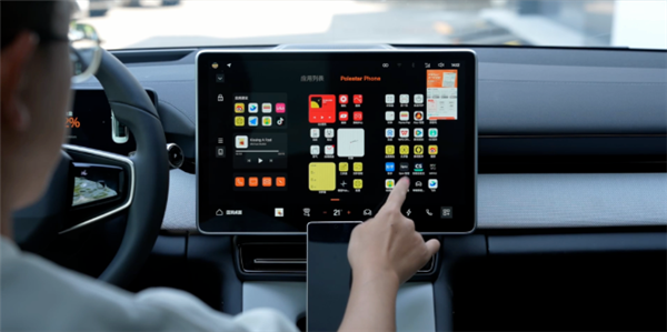 终于有实锤了：缺少实体按键的车就是更危险