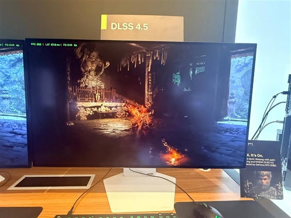 亲身感受动态6倍多帧生成!黄仁勋透露机密:还有更惊人的AI生成游戏技术