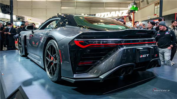 平时规规矩矩的车企 正在东京改装车展上释放天性