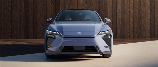 “公路闪电”雷克萨斯ES终于换代 但我觉得不如丰田