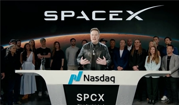 马斯克xAI正式更名为SpaceXAI：全新LOGO同步上线