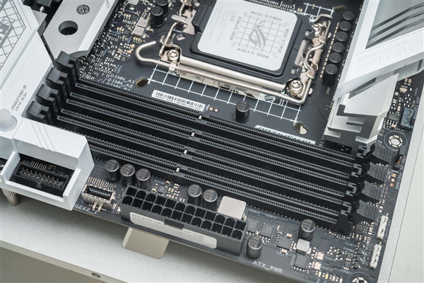 PC内存迎来大升级!DDR6要上192bit接口:带宽是DDR5四倍还多
